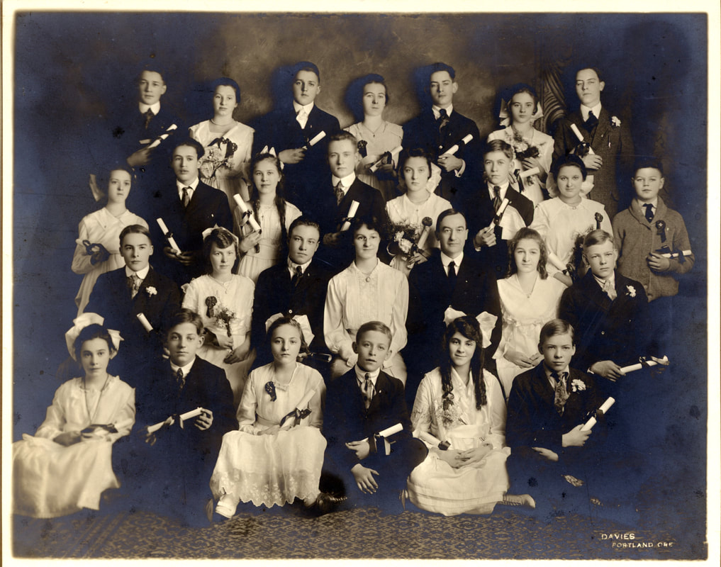 Albina Homestead School 8th grade graduating class of 1919