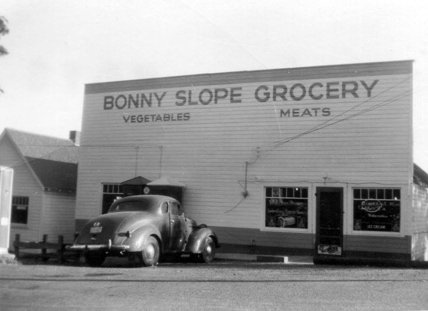 The Bonny Slope Grocery