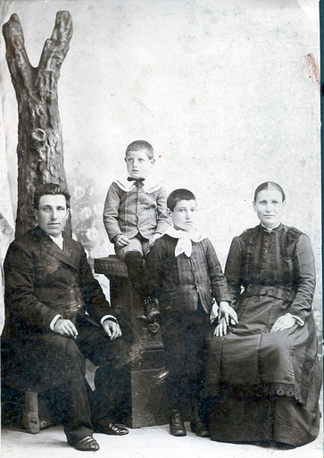 Jacob Hergert family. 