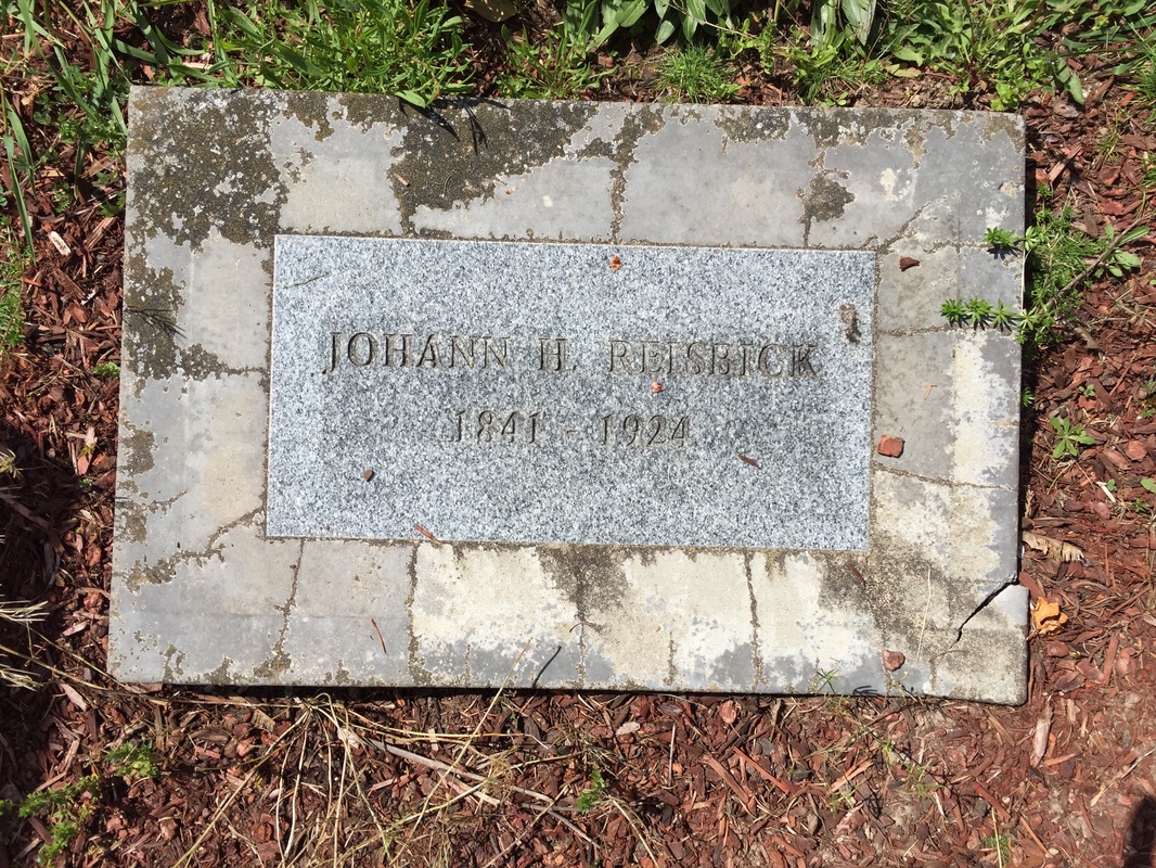 Grave marker for Johann Heinrich Reisbock at the Champoeg Cemetery