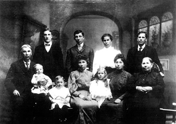 John and Margaret Giebelhause family