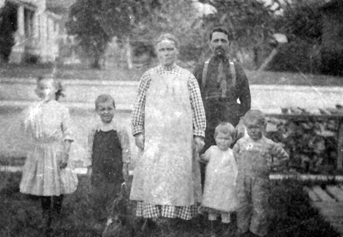 The Schmidt famly in Portland, circa 1913. From left to right: Marie (Mary) Schmidt, Jacob (Jake) Schmidt, Anna Schmidt, Johannes (John) Schmidt, George Schmidt, Alexander (Alex) Schmidt. 