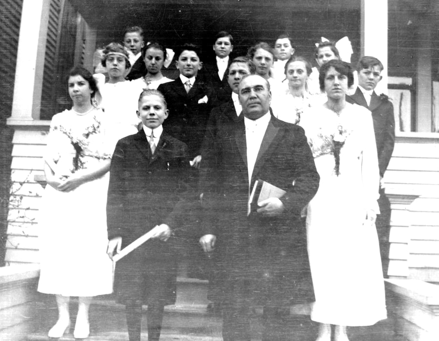 Zion German Congregational Church Confirmation Class of 1917